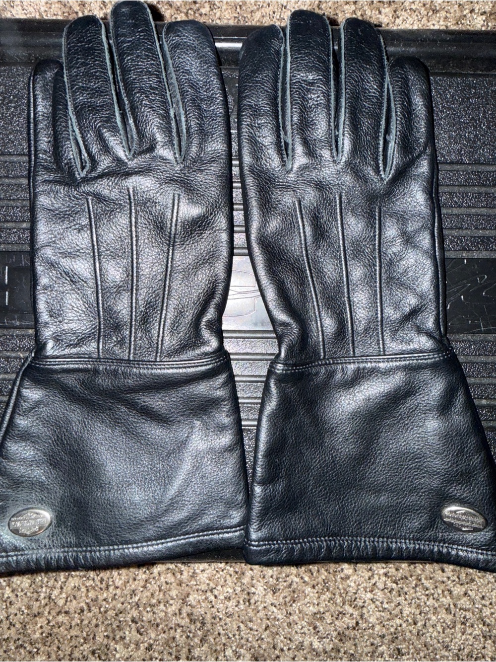 Harley-Davidson Men’s Genuine Leather Motorcycle Gloves Black Medium